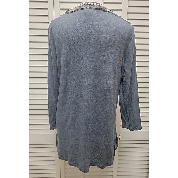 Chico's Dusty Blue Beaded Long Sleeve Tunic Top SZ M - Picture 4 of 7
